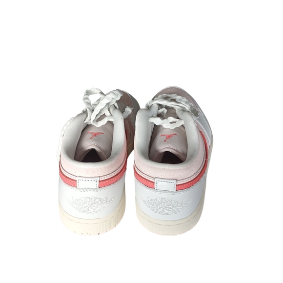 Nike Women's Air Jordan 1 SE Low Sneakers - Picture 3 of 5